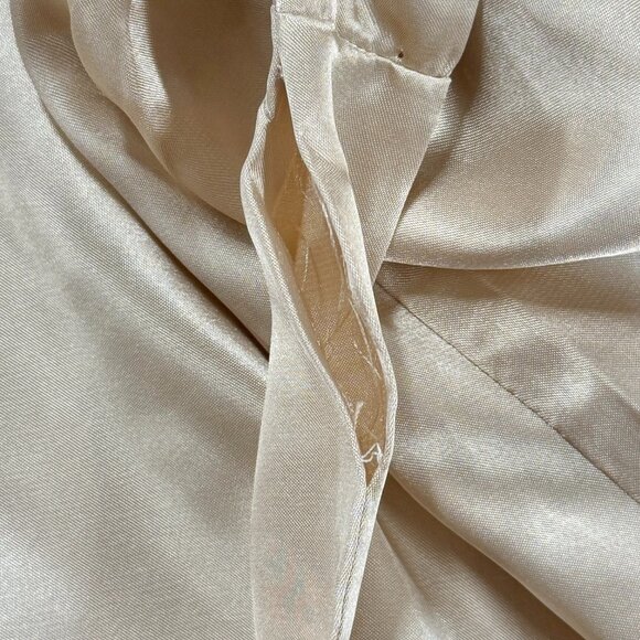 Flora By Flora Nikrooz Stella Venise Satin Robe - Picture 4 of 5